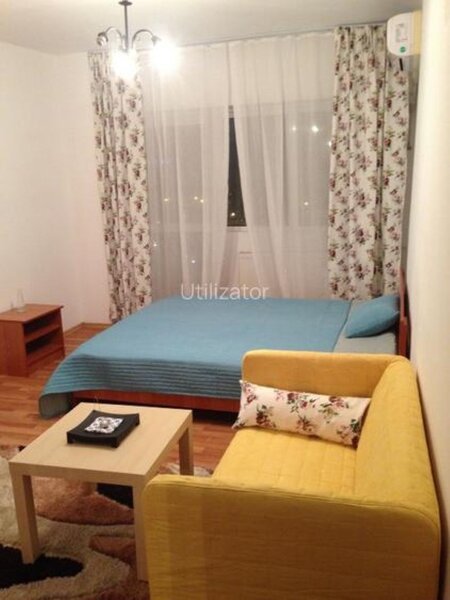 13 Septembrie, garsoniera,